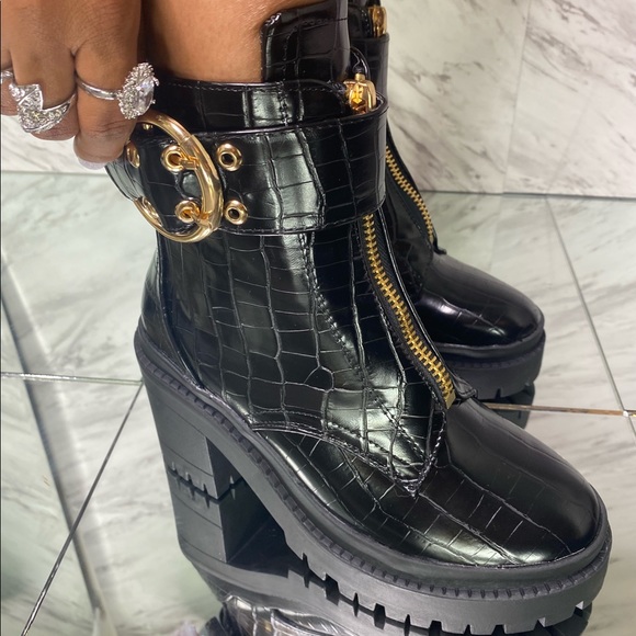 ◼️ BRANDY Black Bootie ◼️ - Picture 5 of 8